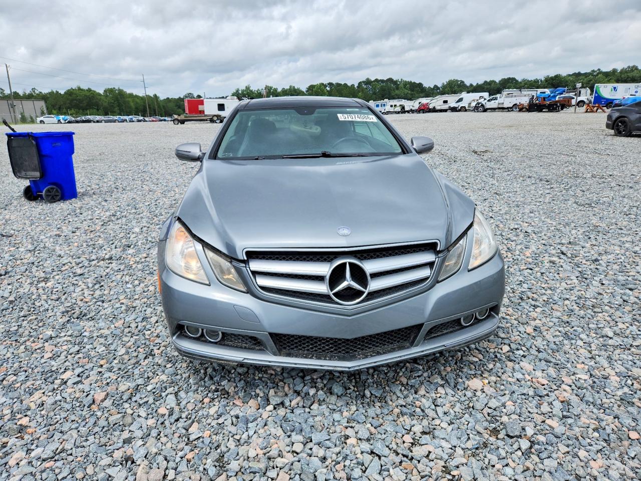 2010 MERCEDES-BENZ E-CLASS