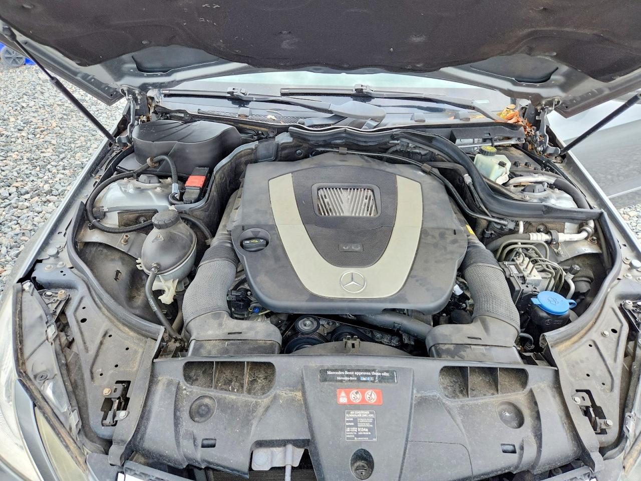 2010 MERCEDES-BENZ E-CLASS