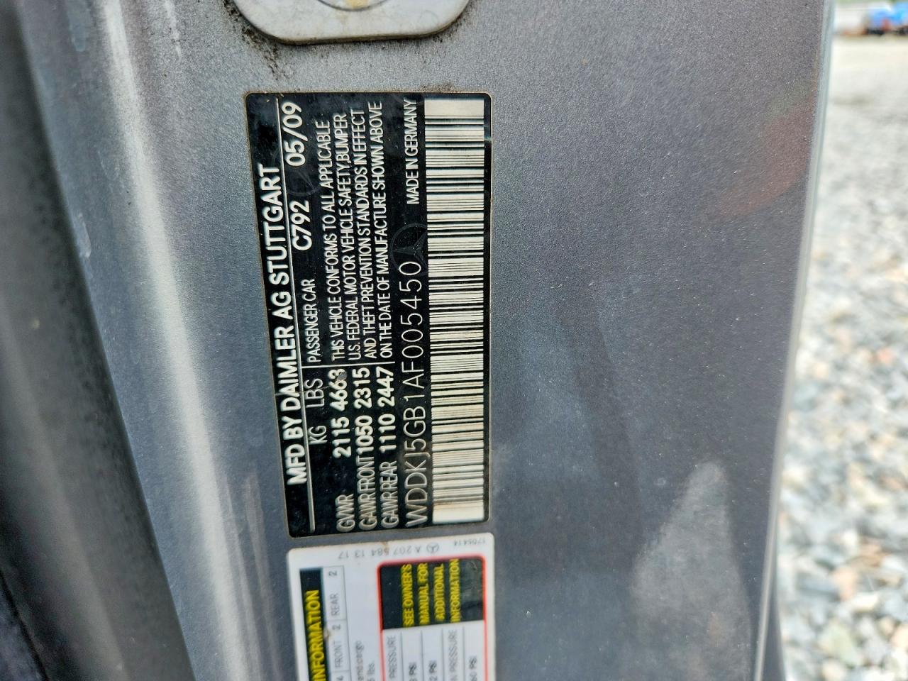 2010 MERCEDES-BENZ E-CLASS