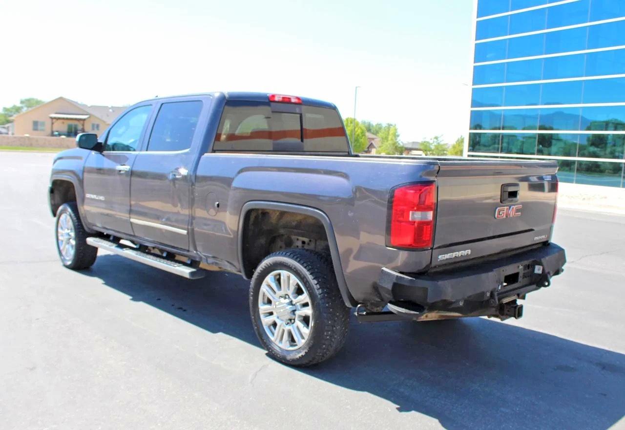2016 GMC SIERRA