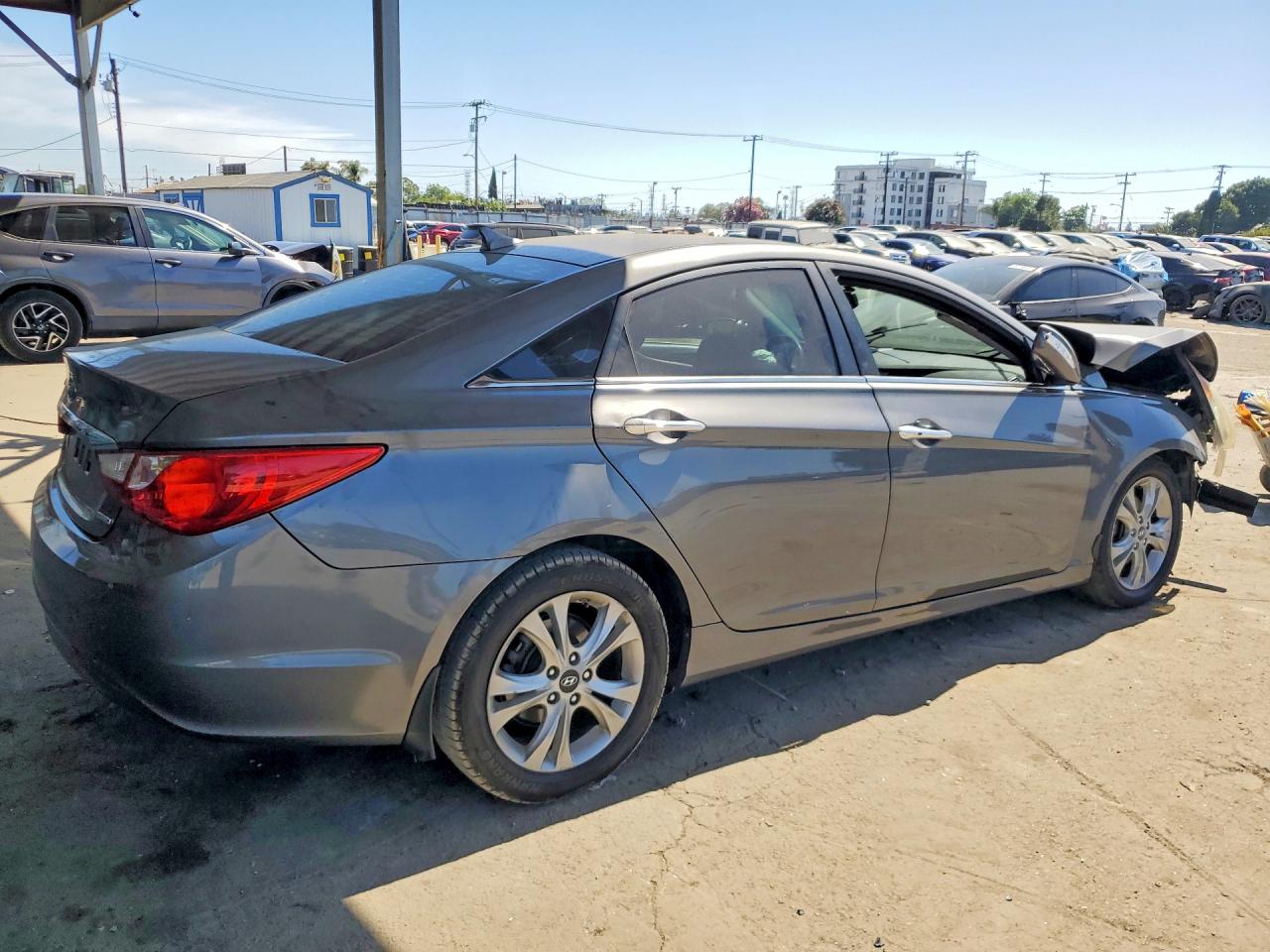 2011 HYUNDAI SONATA
