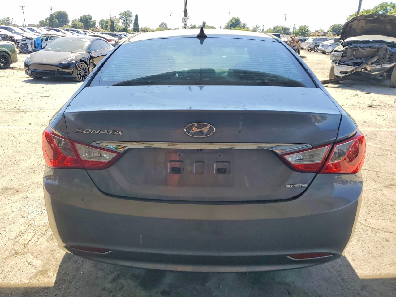 2011 HYUNDAI SONATA