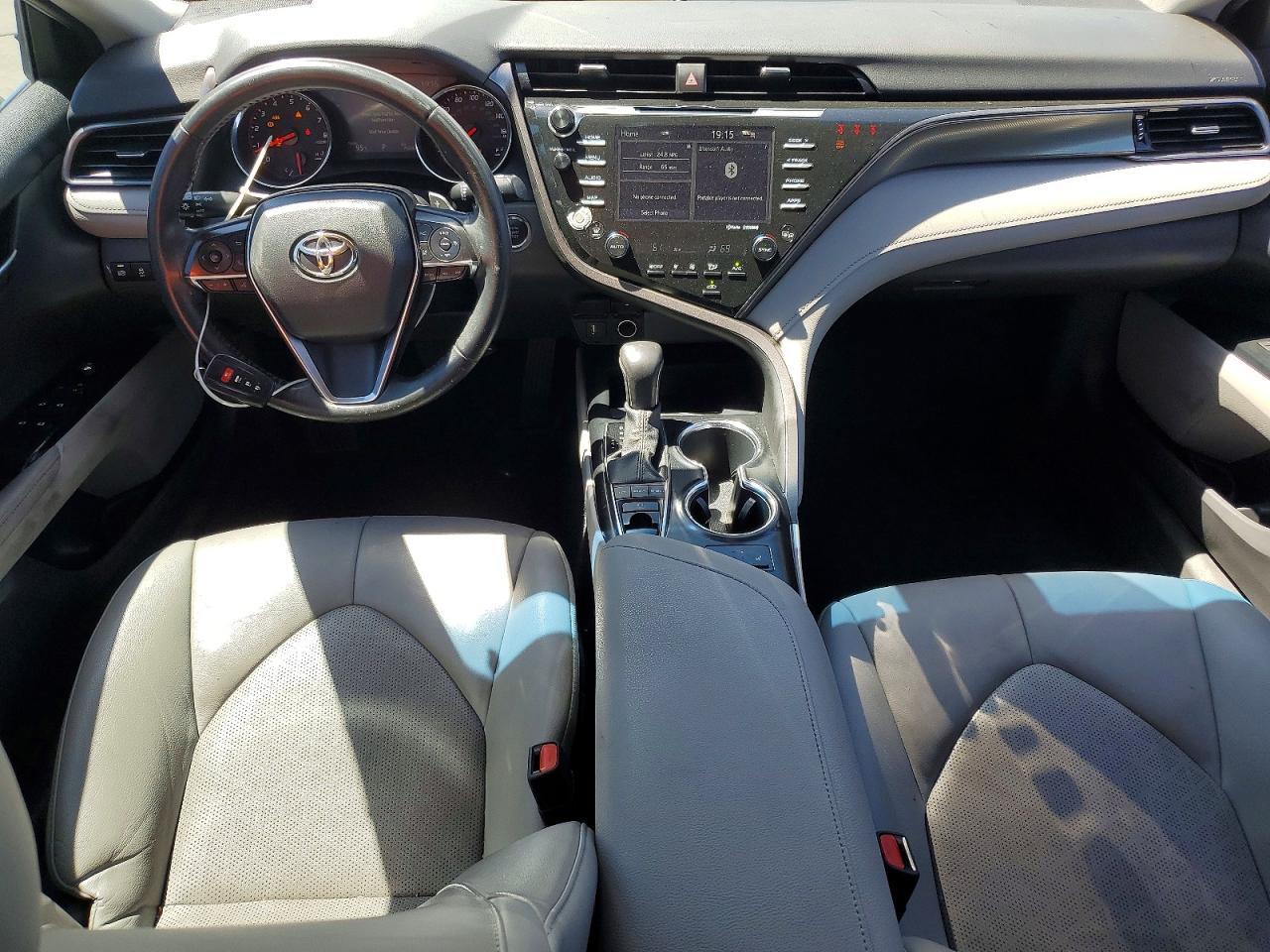 2020 TOYOTA CAMRY