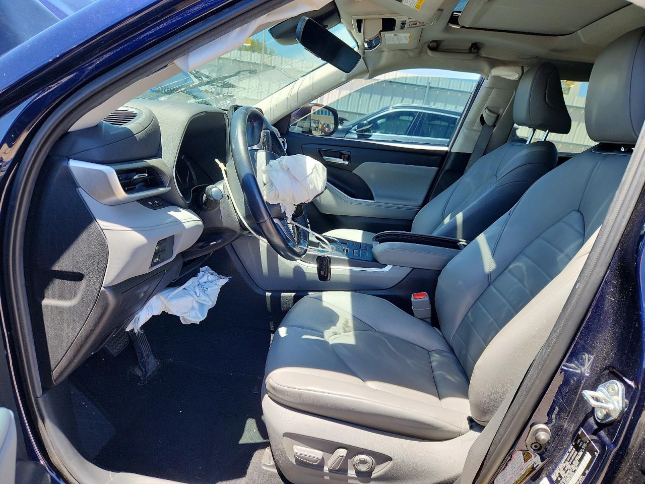 2021 TOYOTA HIGHLANDER