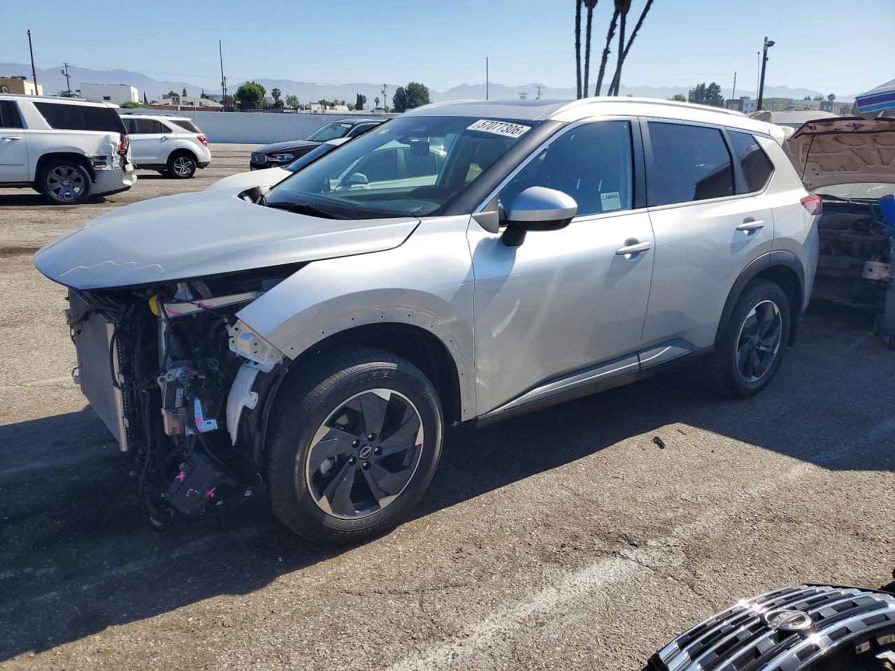 2025 NISSAN ROGUE