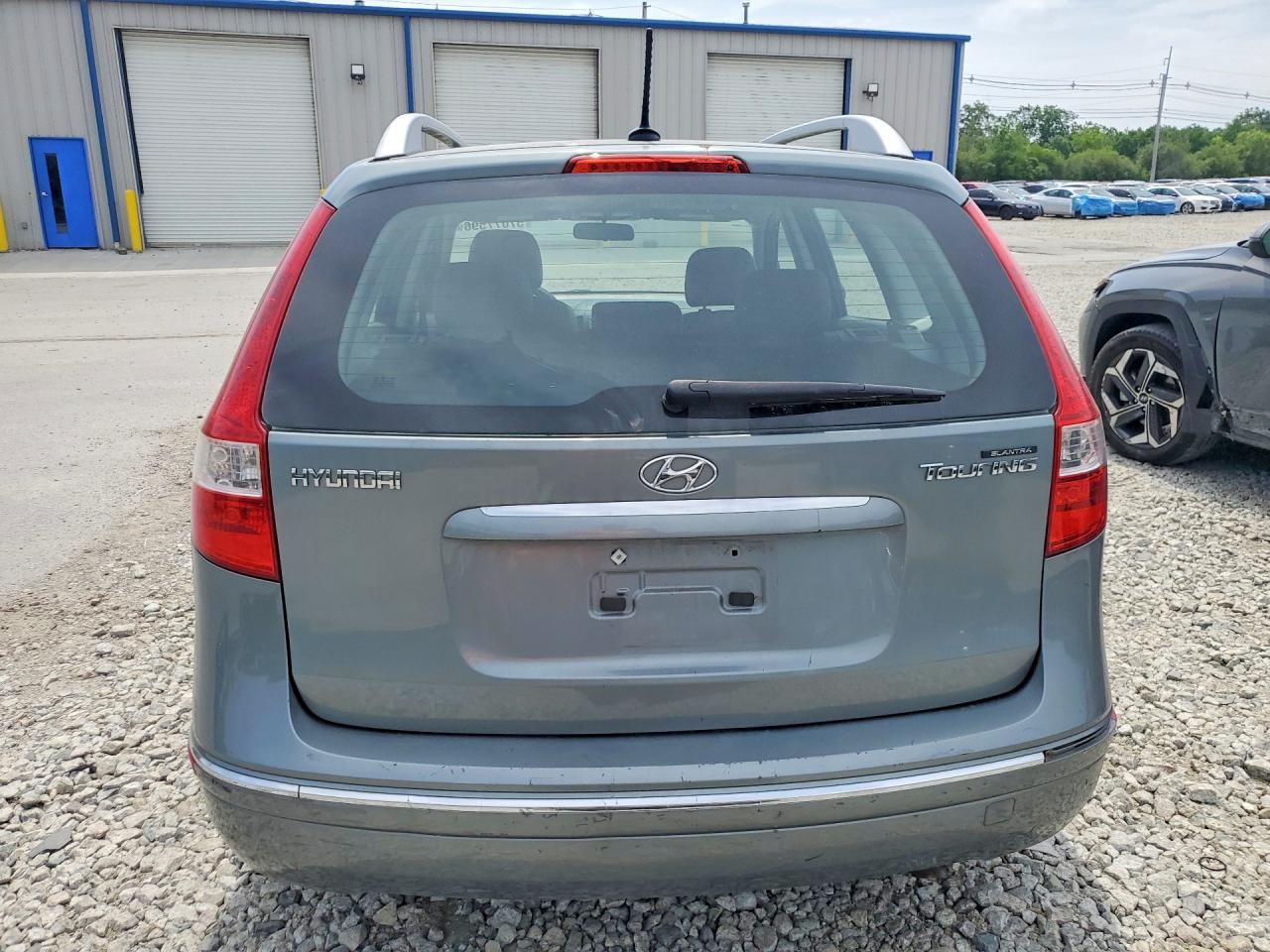 2011 HYUNDAI ELANTRA