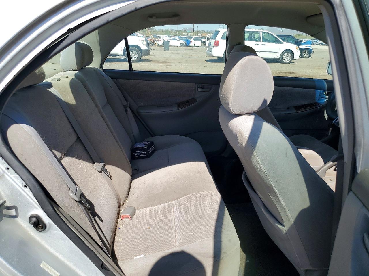 2006 TOYOTA COROLLA