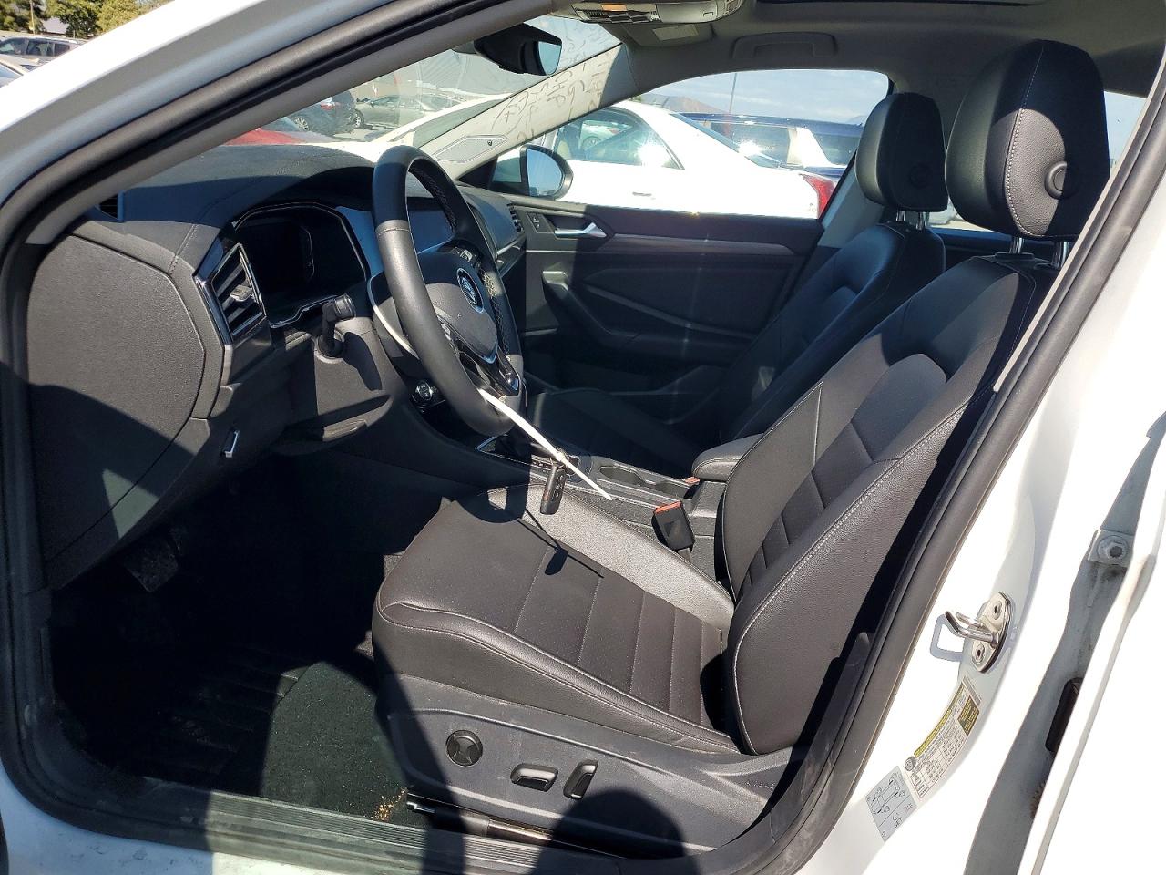 2021 VOLKSWAGEN JETTA