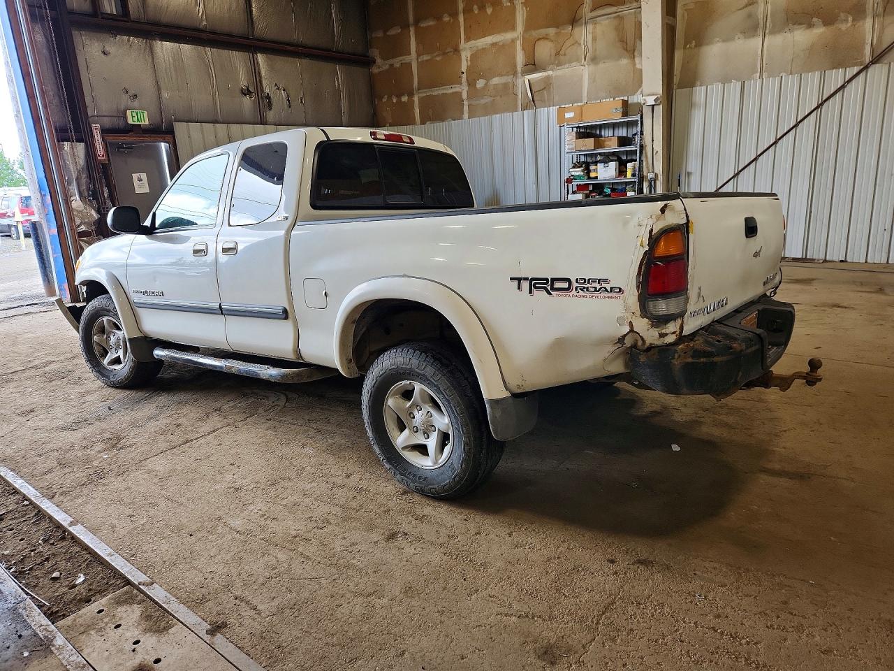 2003 TOYOTA TUNDRA