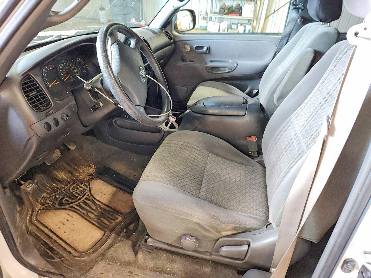 2003 TOYOTA TUNDRA