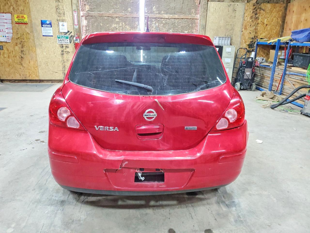 2012 NISSAN VERSA
