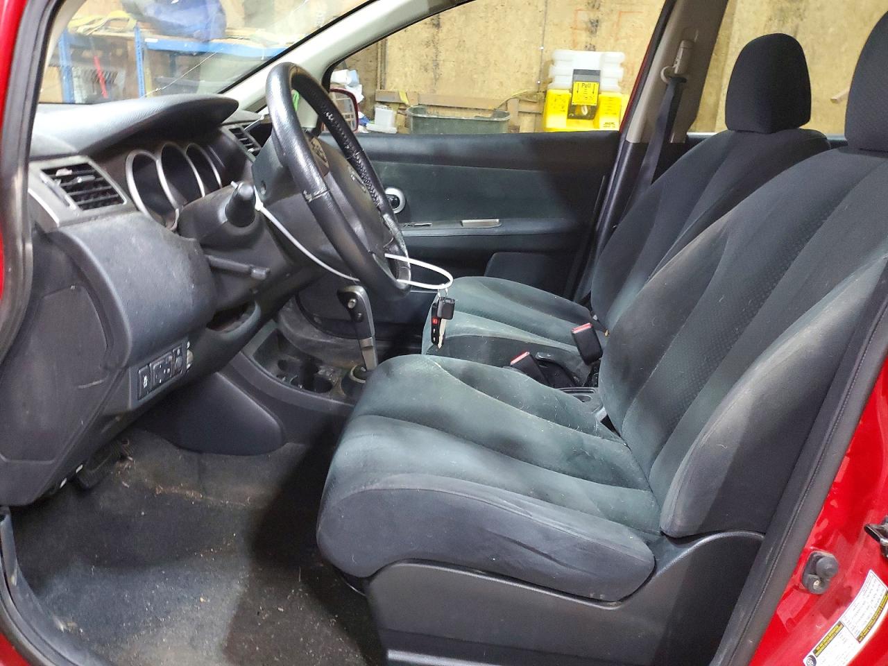 2012 NISSAN VERSA