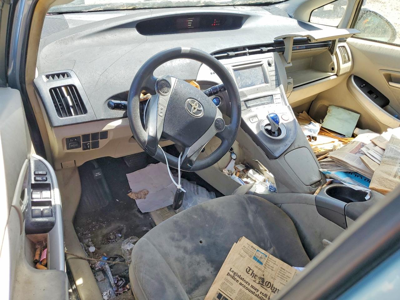 2013 TOYOTA PRIUS