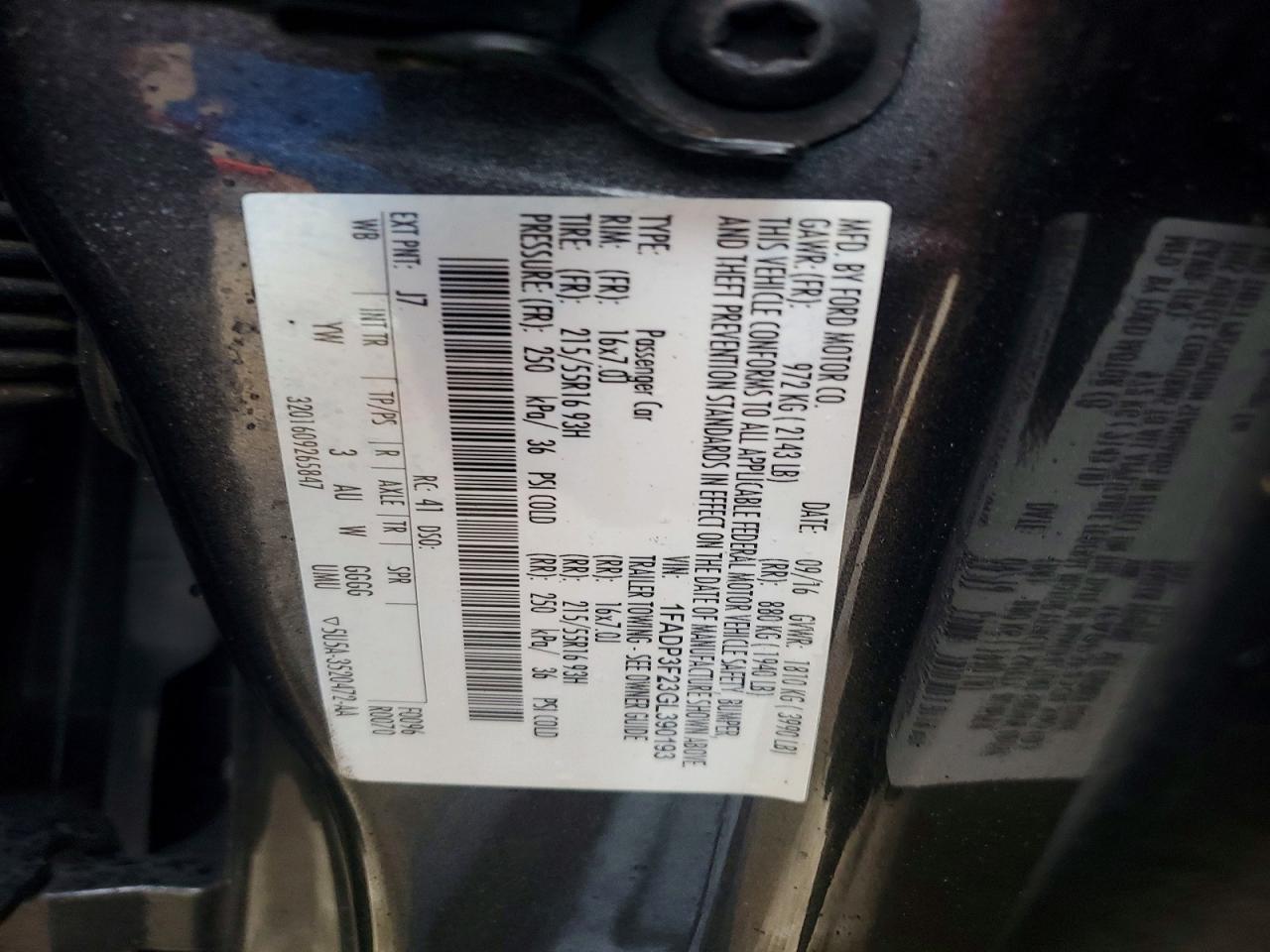 2016 FORD FOCUS