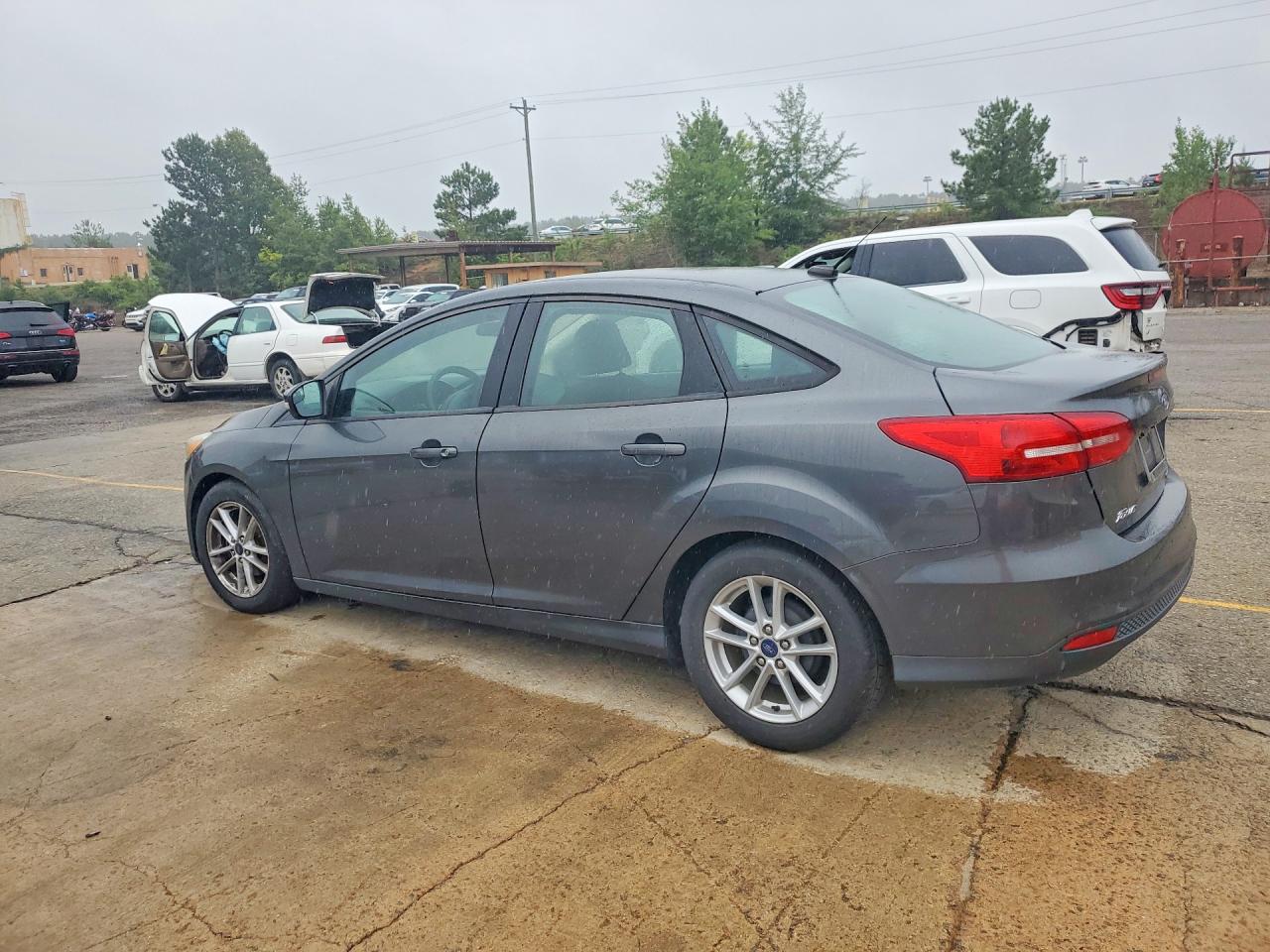 2016 FORD FOCUS