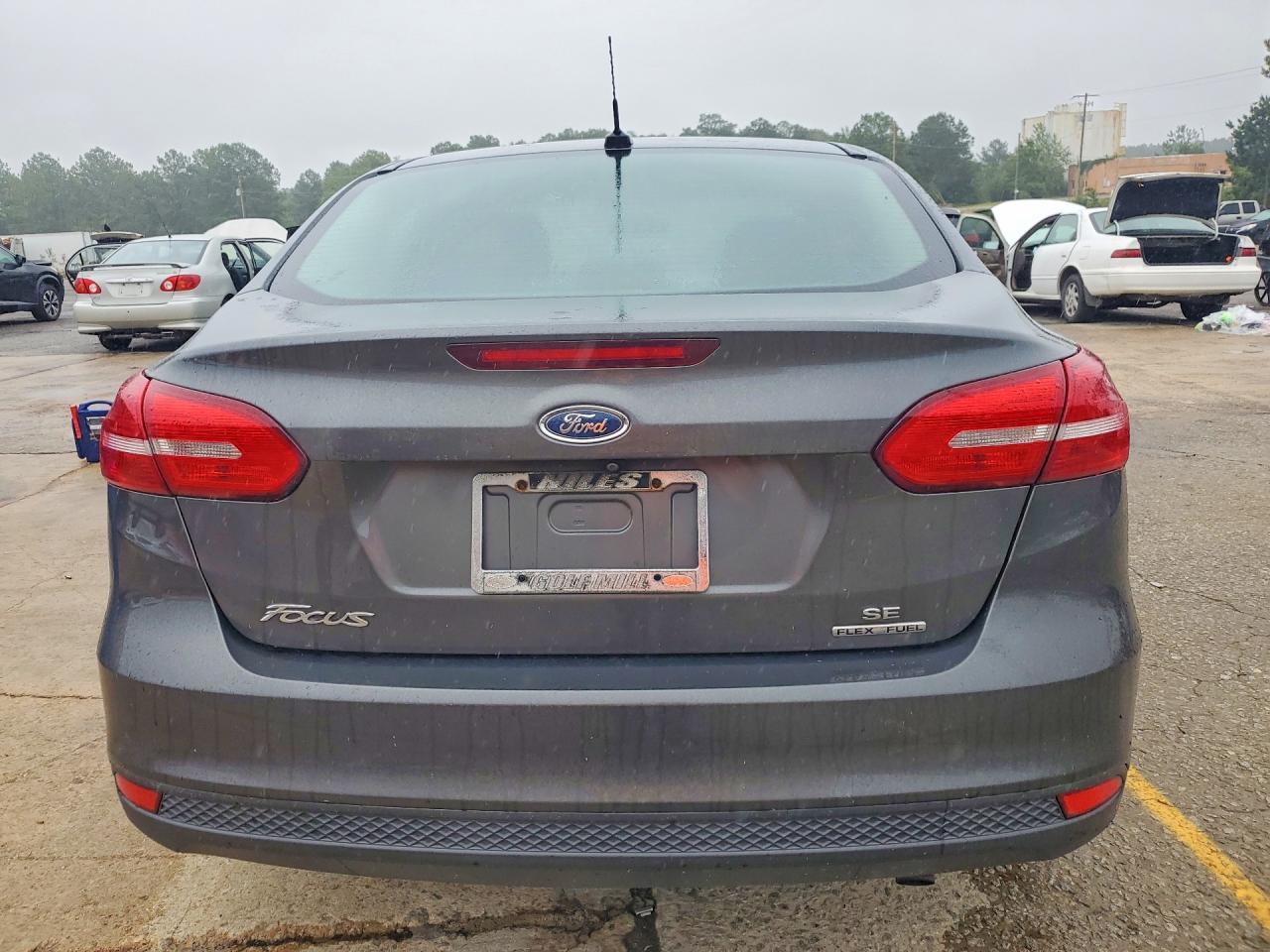 2016 FORD FOCUS