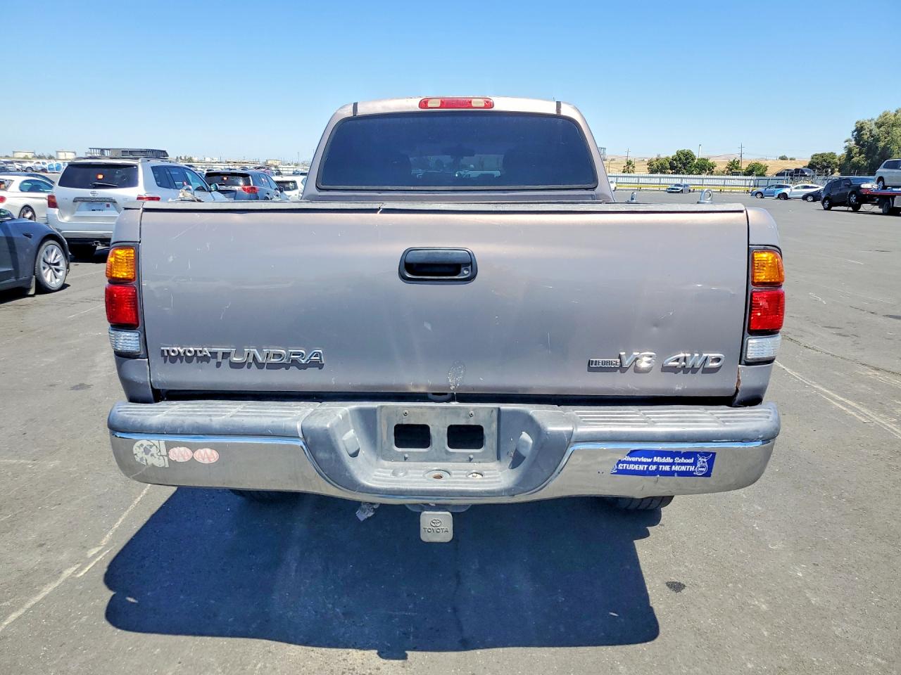 2002 TOYOTA TUNDRA