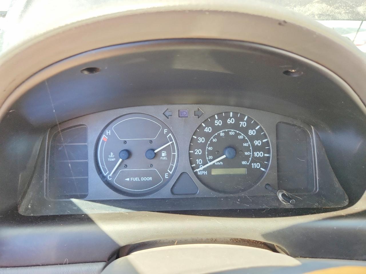2001 TOYT COROLLA