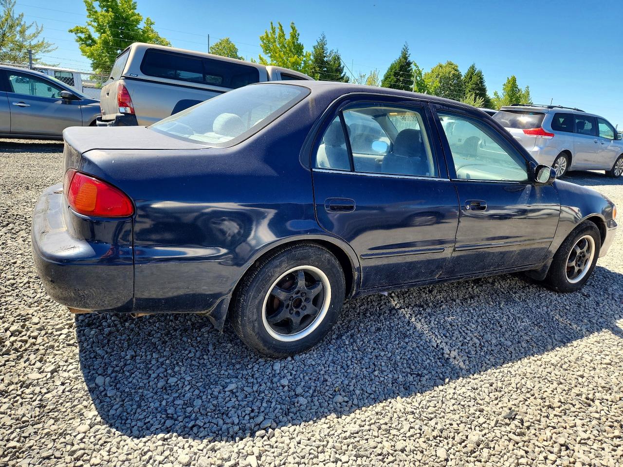 2001 TOYT COROLLA