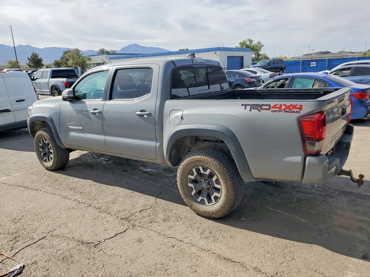 2018 TOYOTA TACOMA