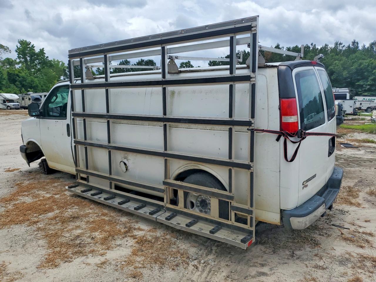 2018 CHEVROLET EXPRESS