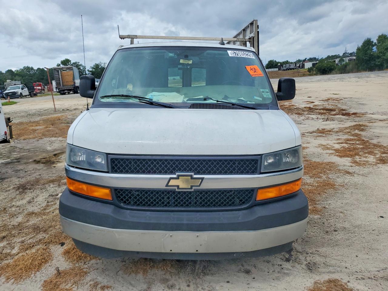 2018 CHEVROLET EXPRESS