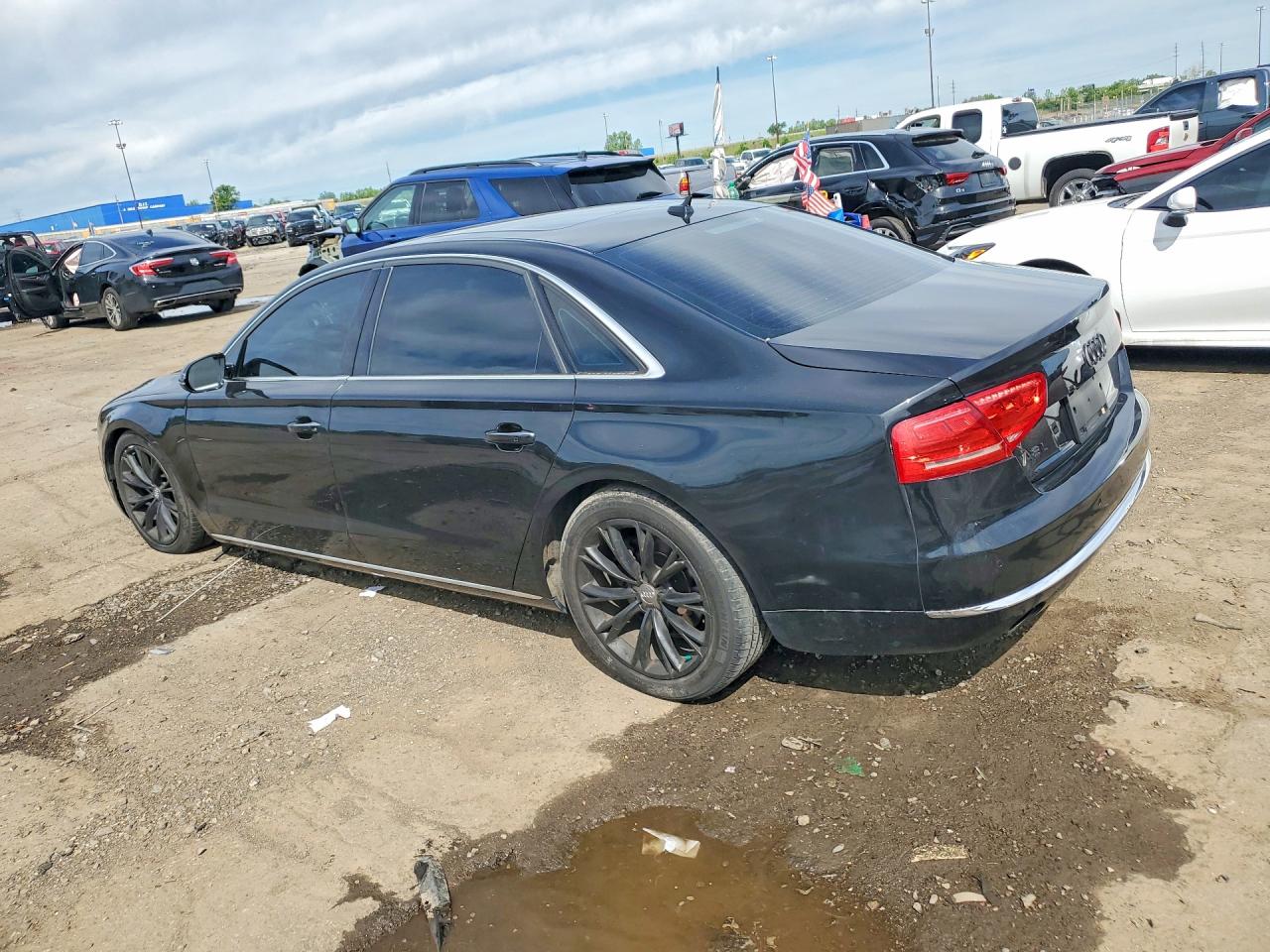 2014 AUDI A8