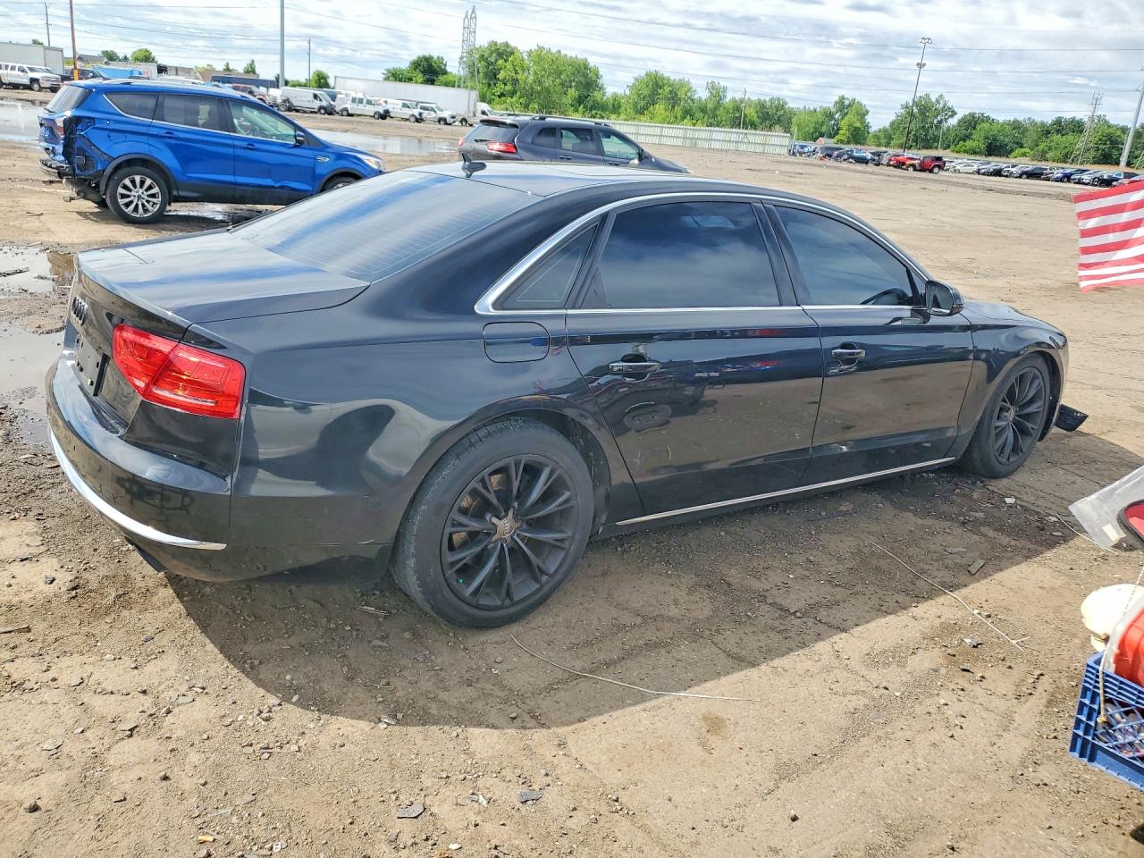 2014 AUDI A8