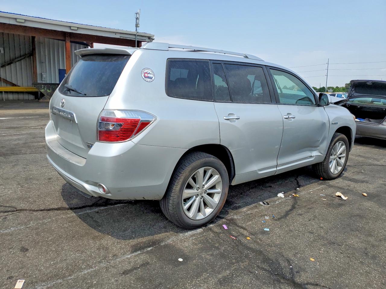 2010 TOYOTA HIGHLANDER