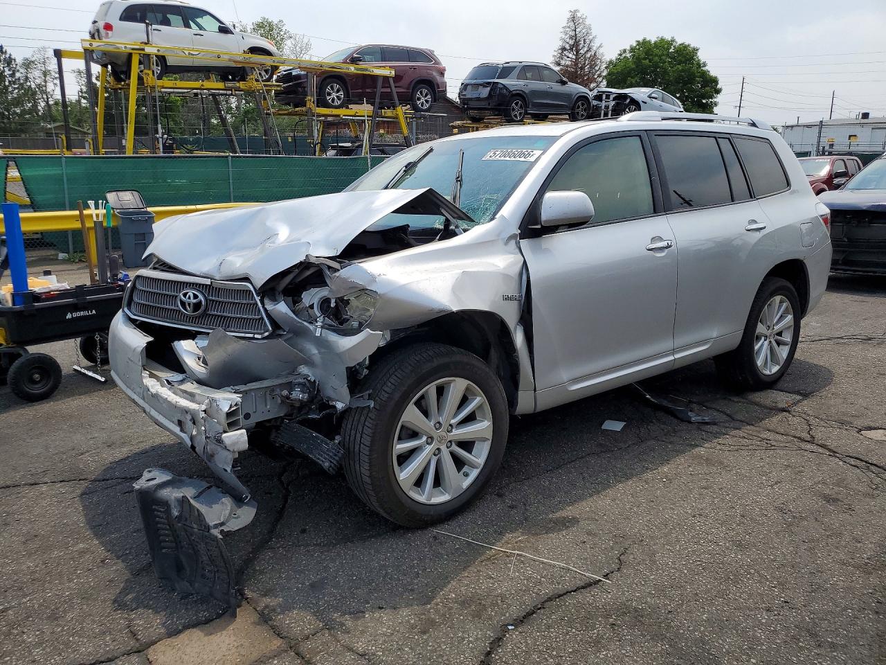 2010 TOYOTA HIGHLANDER