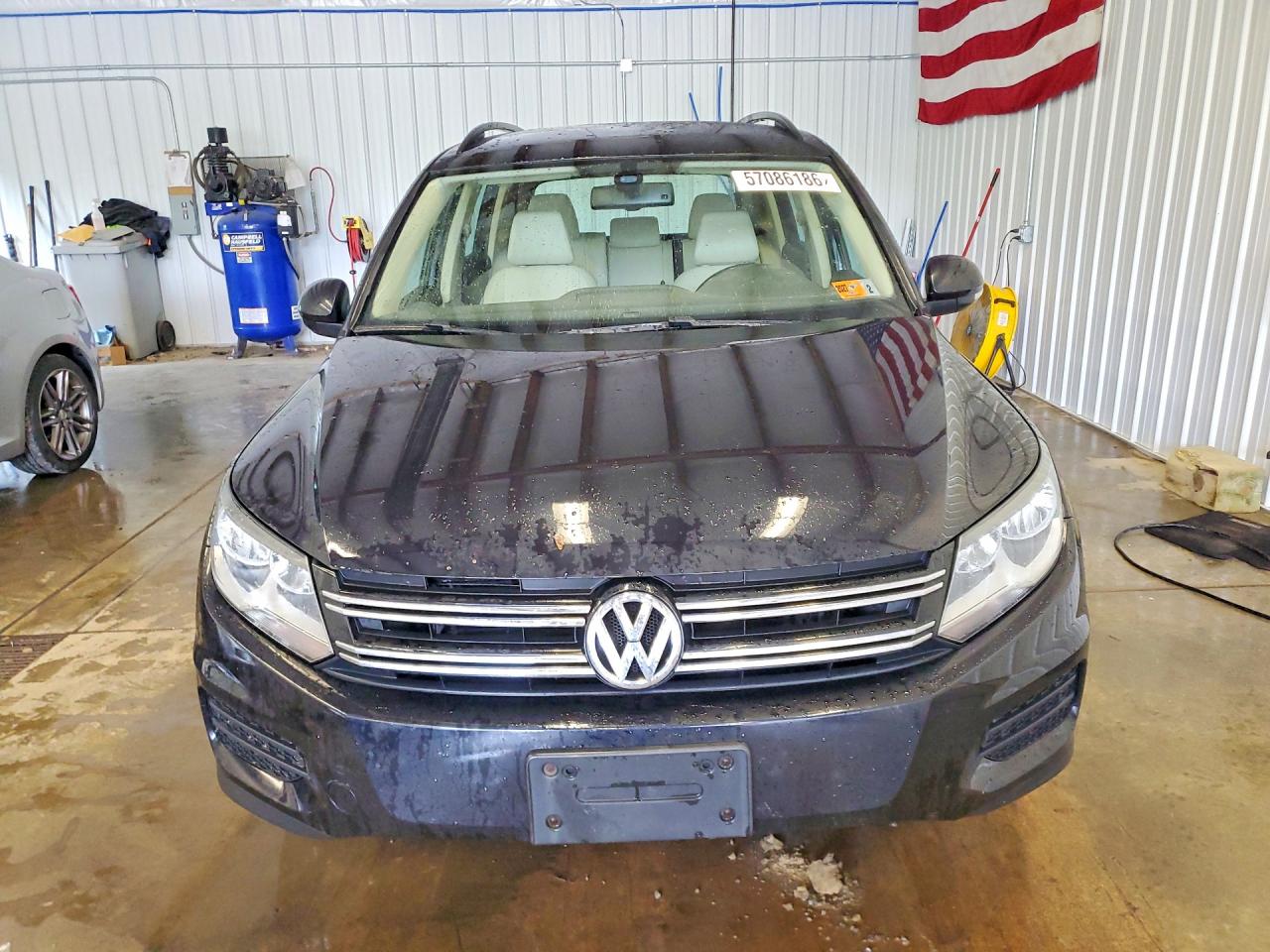 2016 VOLKSWAGEN TIGUAN