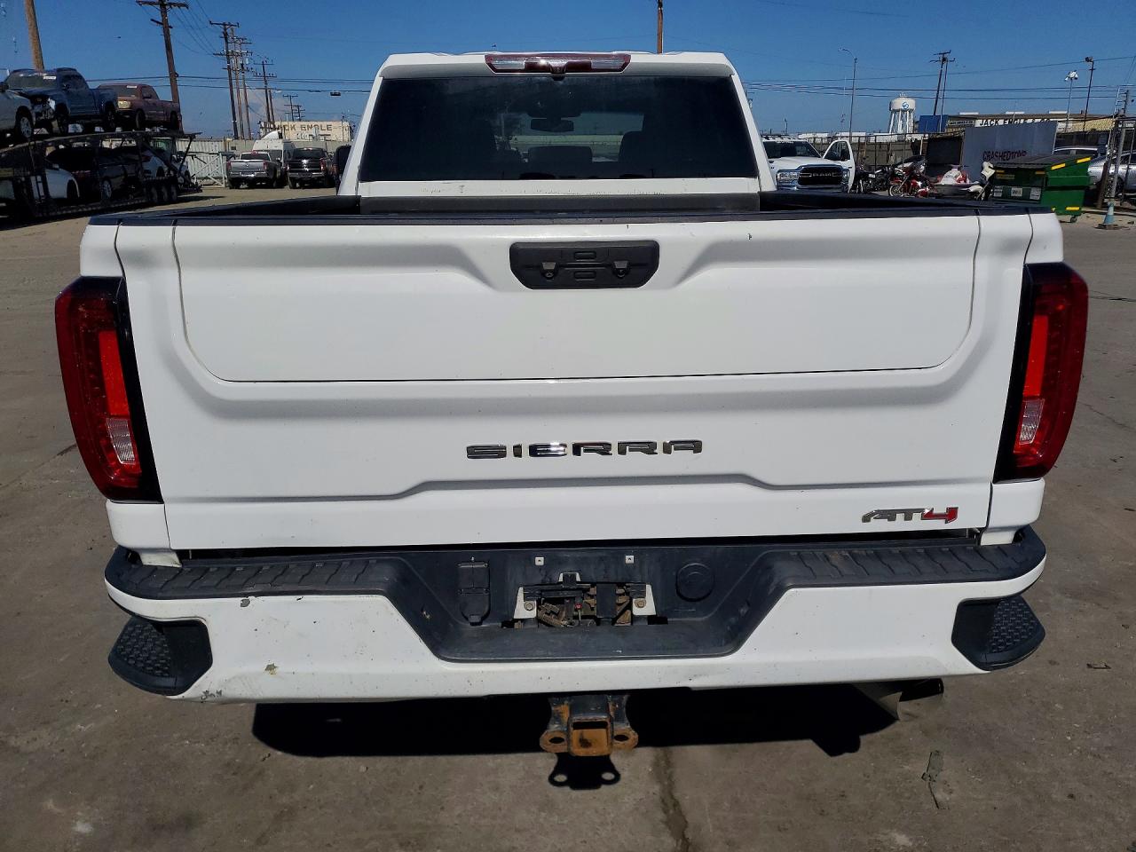 2022 GMC SIERRA