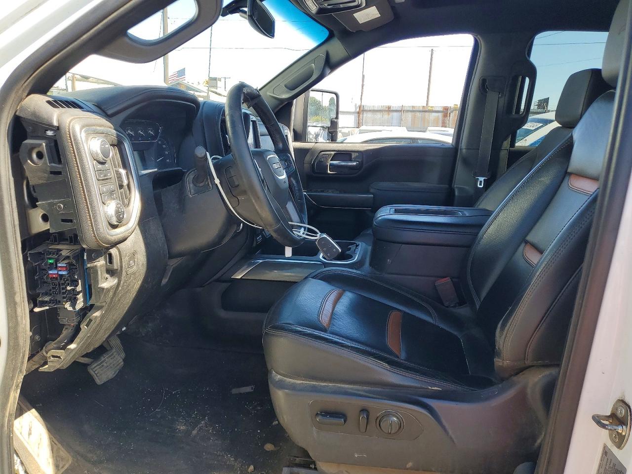 2022 GMC SIERRA