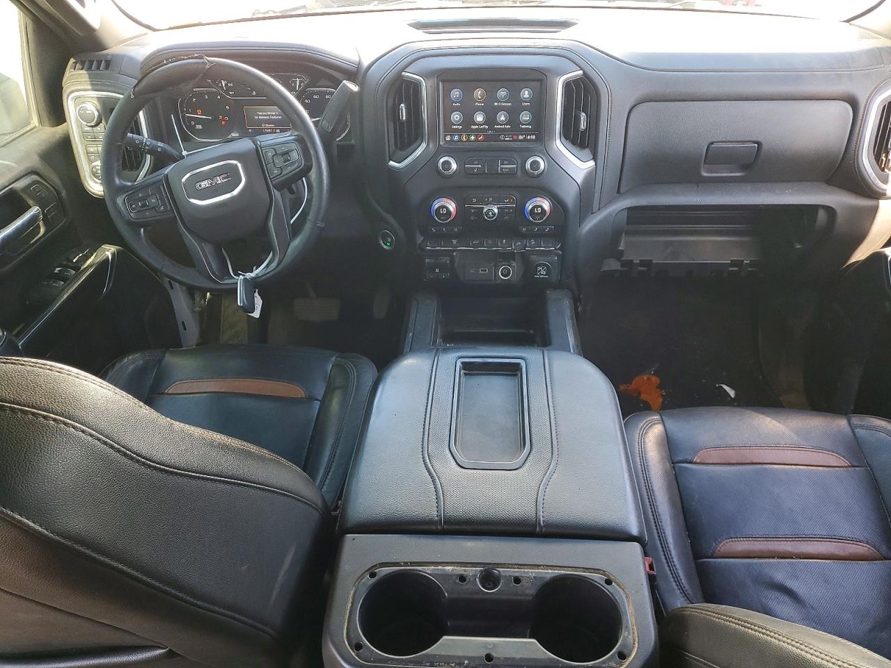 2022 GMC SIERRA