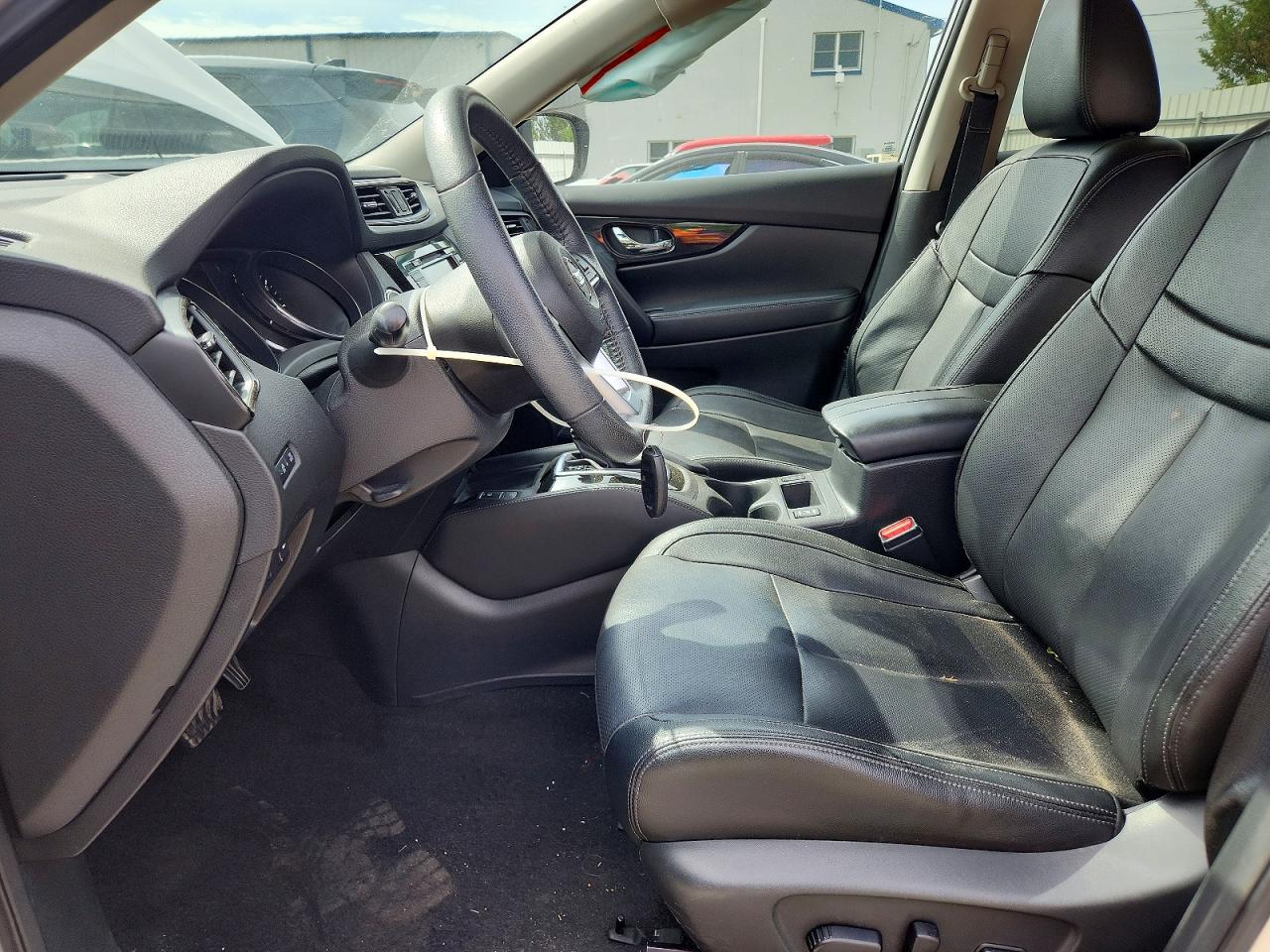2019 NISSAN ROGUE