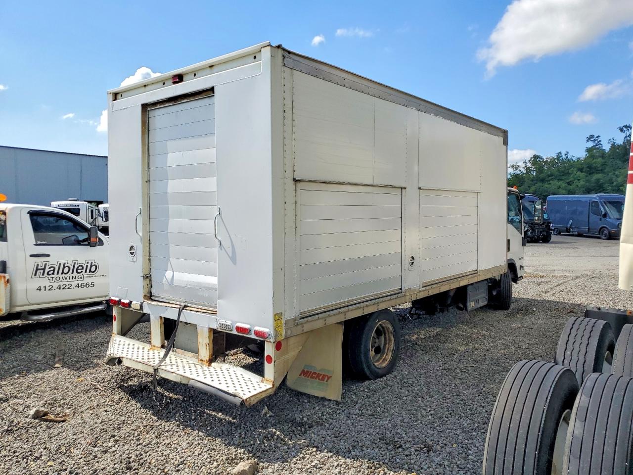 2014 ISUZU NQR