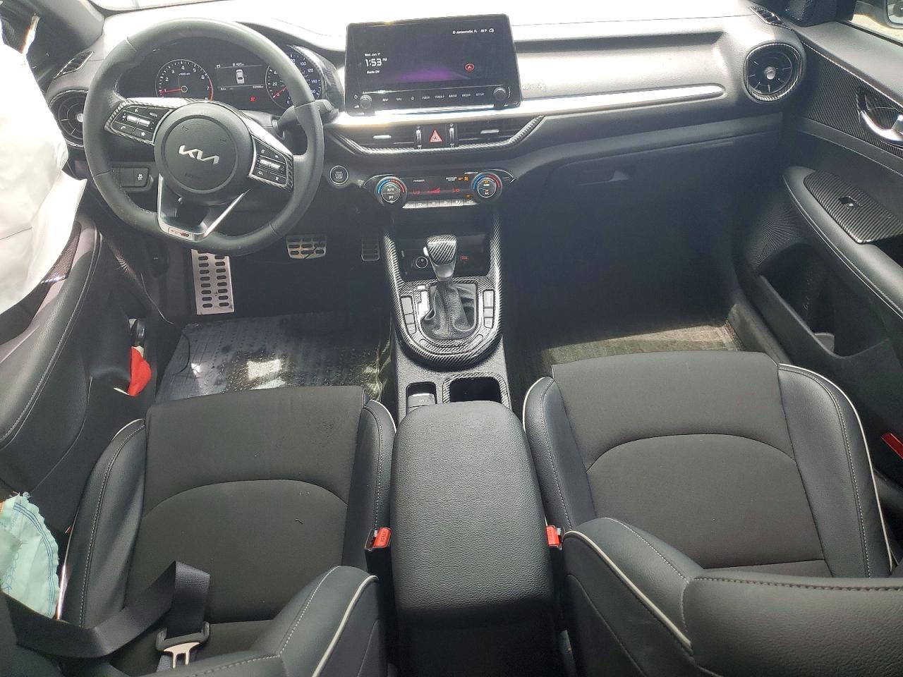 2024 KIA FORTE