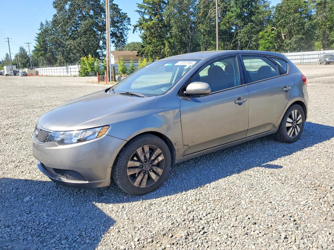 2013 KIA FORTE