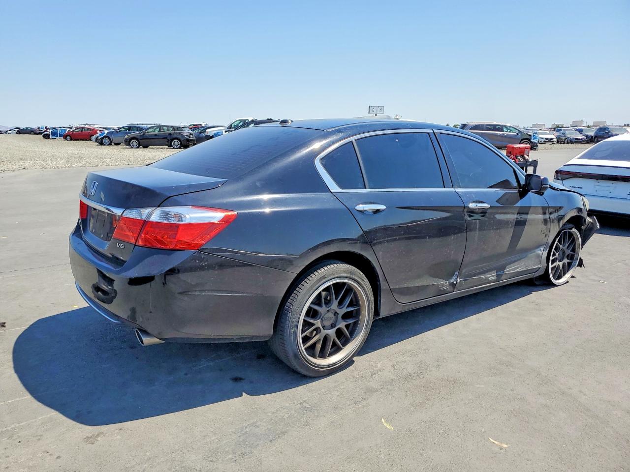 2015 HONDA ACCORD