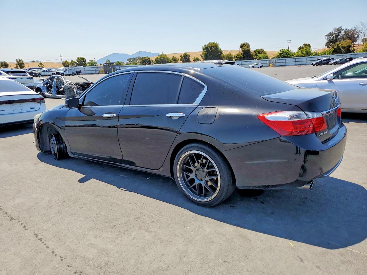 2015 HONDA ACCORD