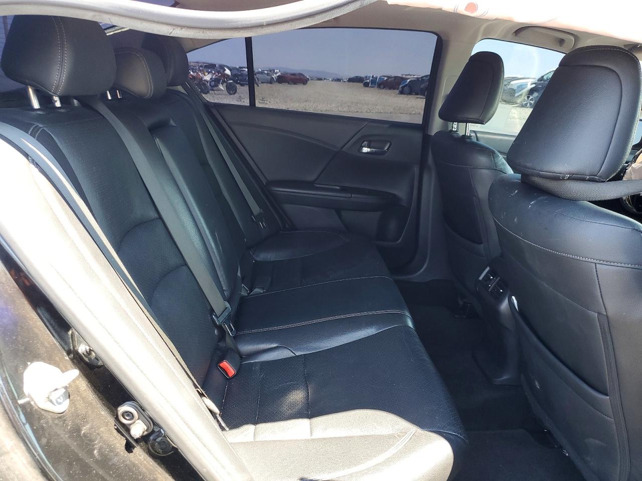 2015 HONDA ACCORD