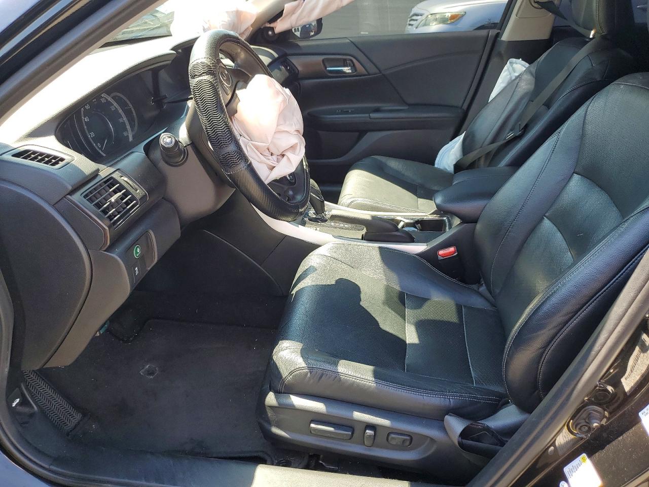2015 HONDA ACCORD