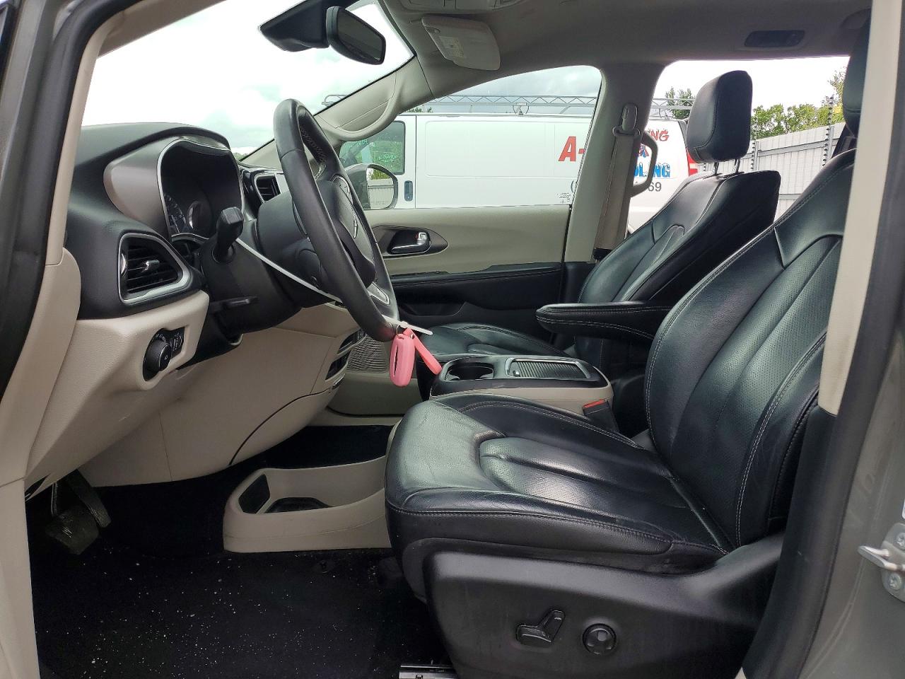 2022 CHRYSLER PACIFICA