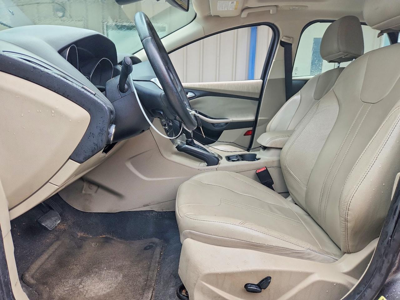 2012 FORD FOCUS