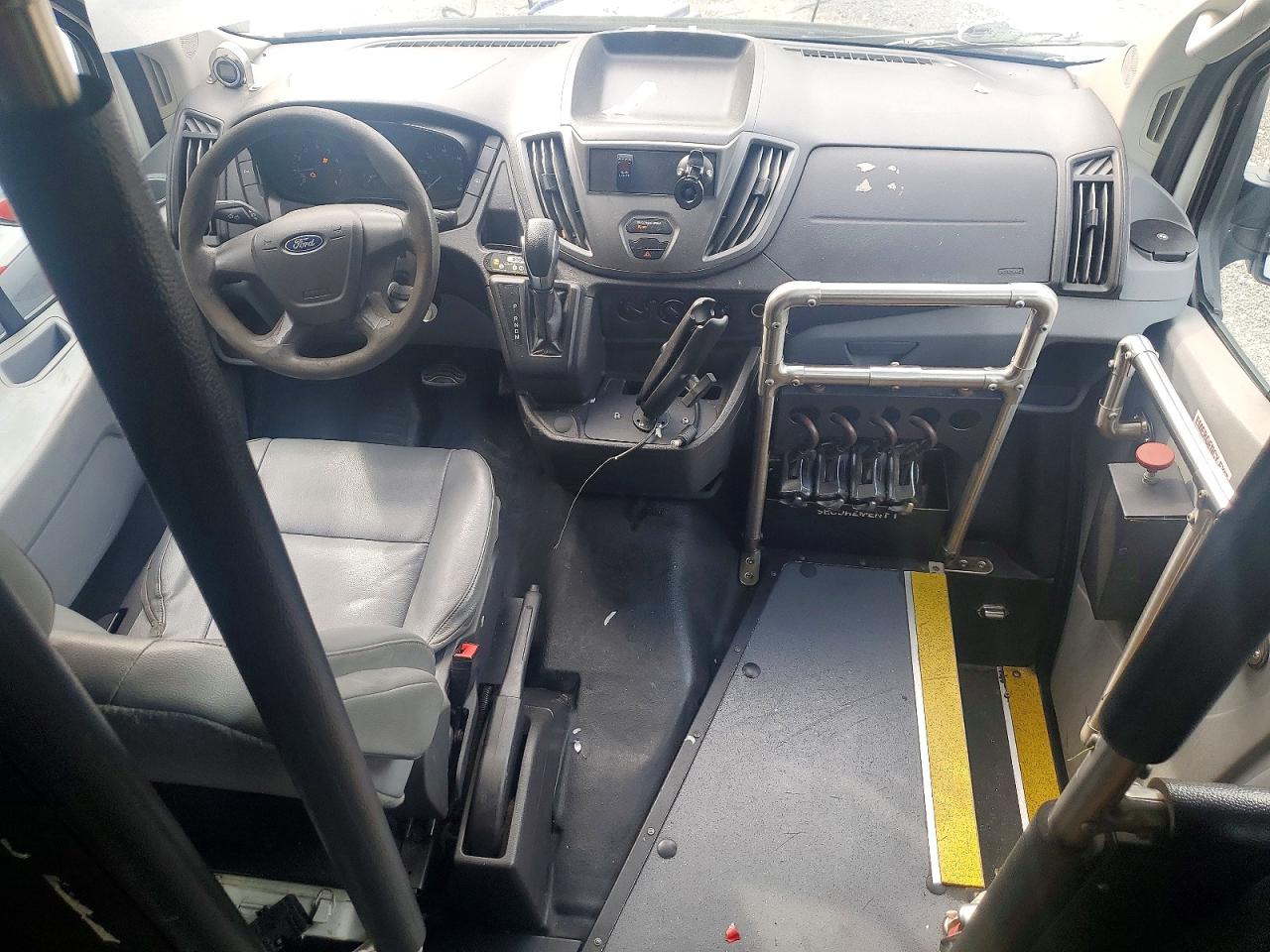 2017 FORD TRANSIT