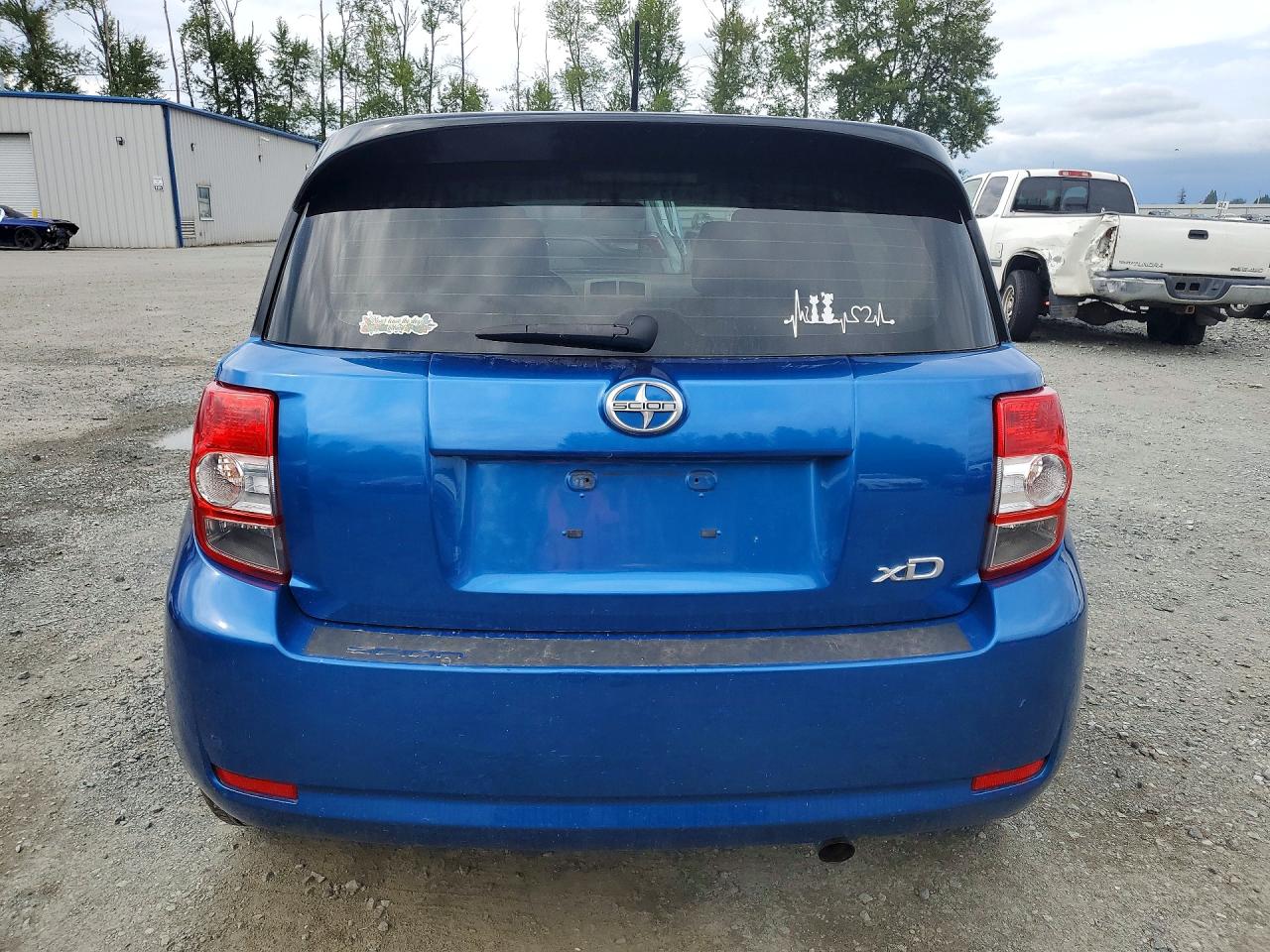 2013 SCION XD