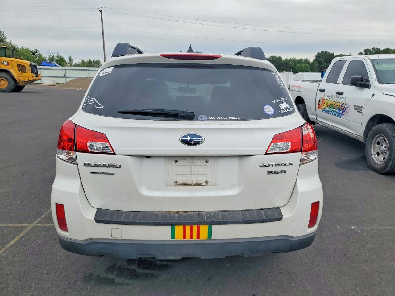 2012 SUBARU OUTBACK