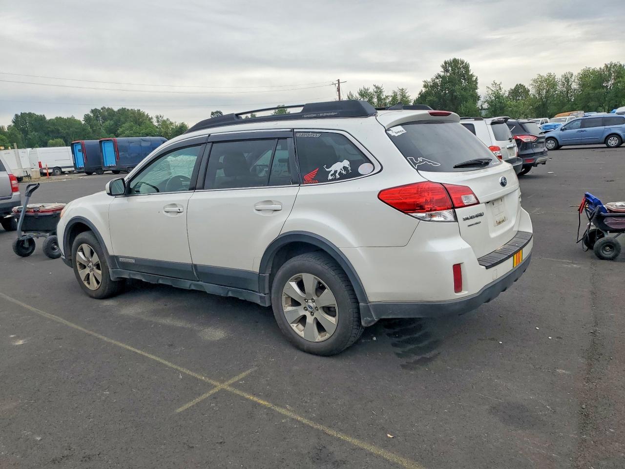 2012 SUBARU OUTBACK