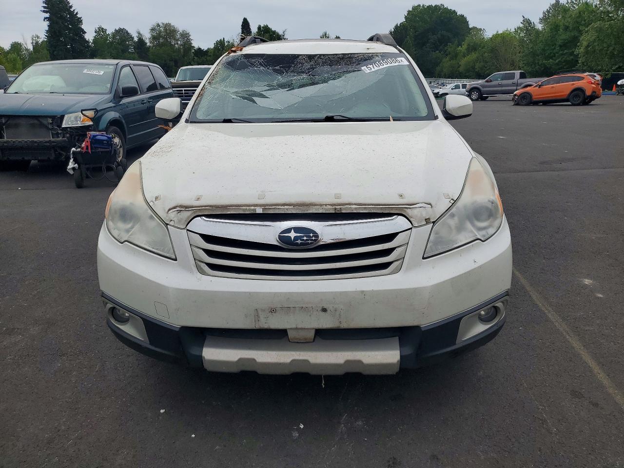 2012 SUBARU OUTBACK