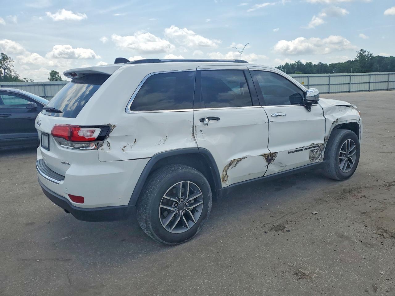 2022 JEEP CHEROKEE